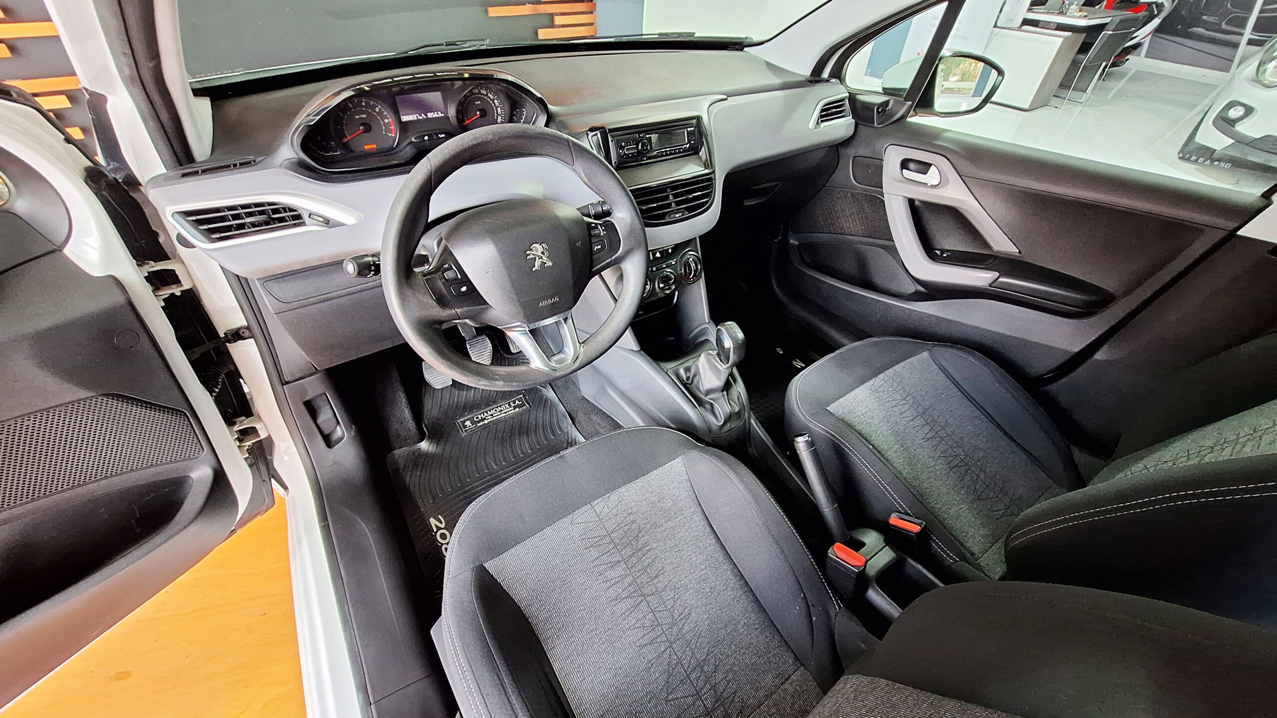 208 Activ (13)