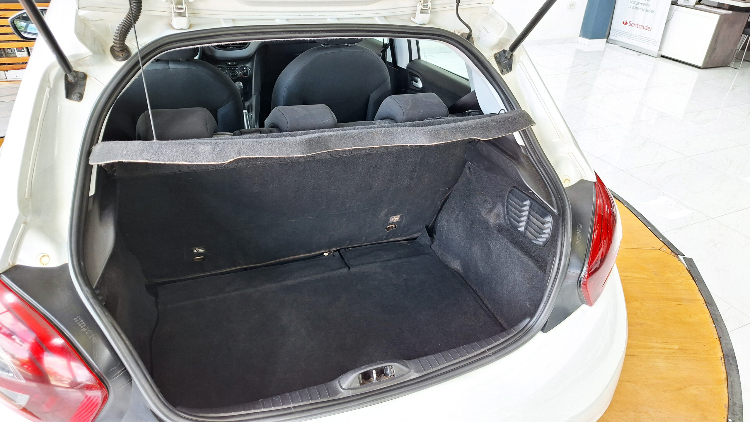 208 Activ (15)